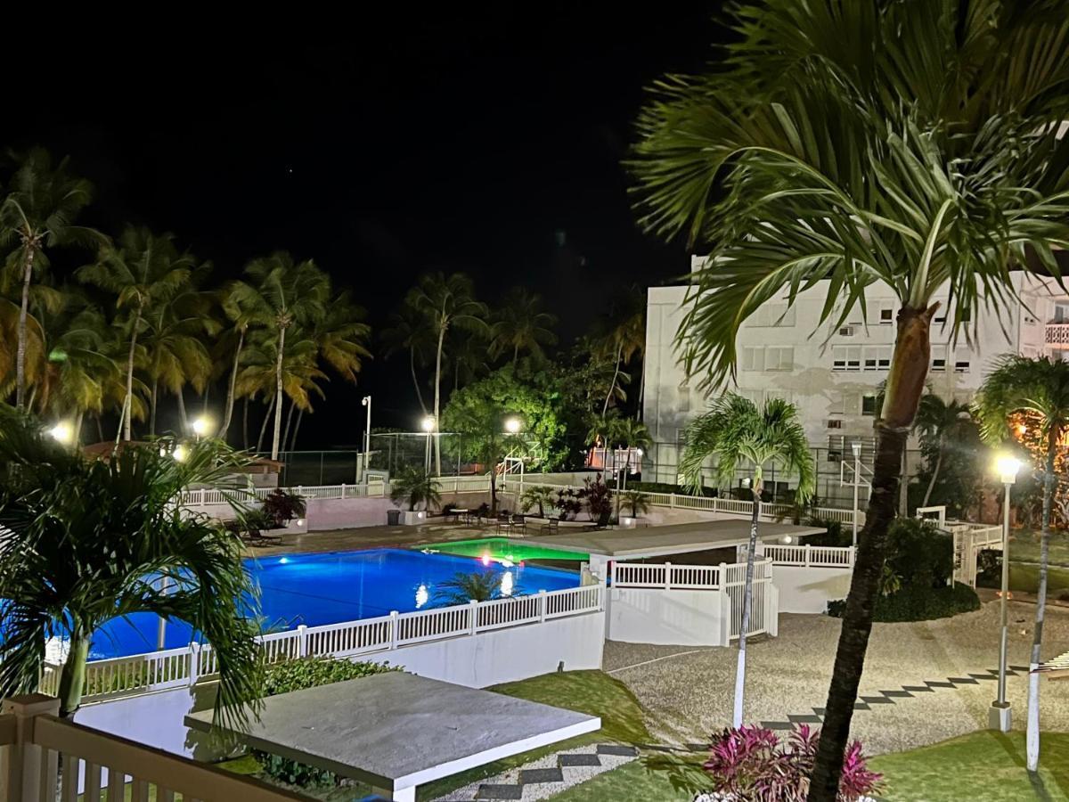 Beachfront Tropical Tantra Apartment San Juan Exterior foto